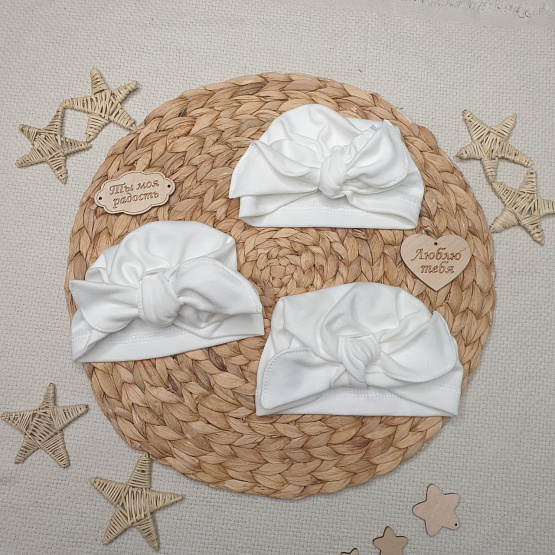 № Б-293 Шапочка для девочки "Солоха", молочный интерлок